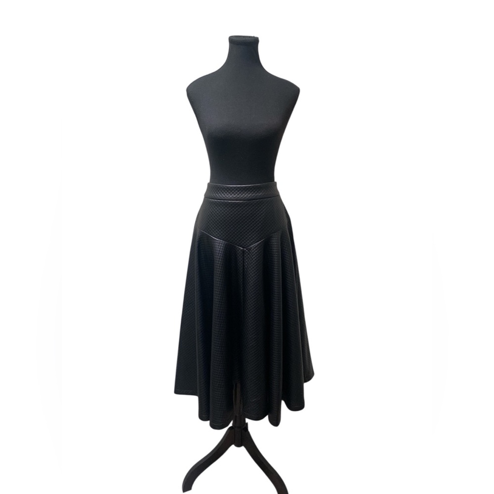 Gracia Textured Black Midi Skirt EUC L